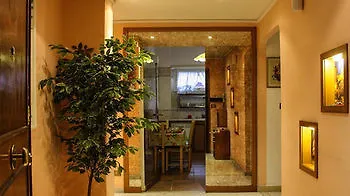 4 Season B&B Roma לינה וארוחת בוקר